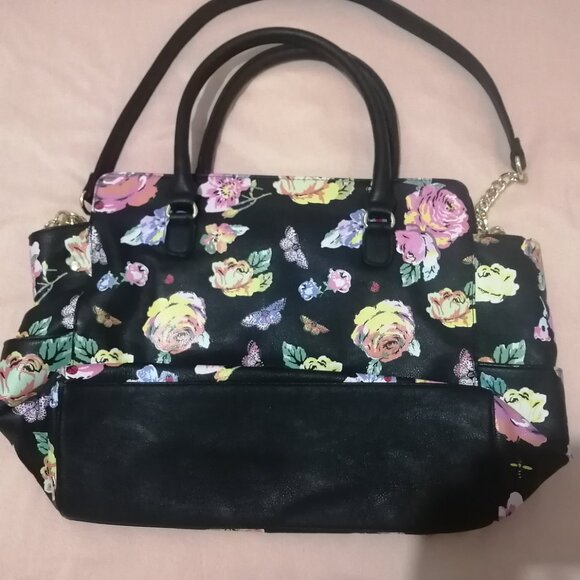 🥳Host Pick!🥳 Betsey Johnson Purse w/ Baby Pink Bow & Removable Shoulder Strap - Picture 2 of 12